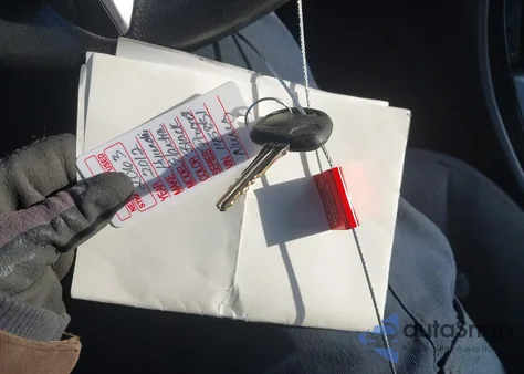 2012 Hyundai Elantra Gls from USA, damaged, VIN 5NPDH4AE0CH145851